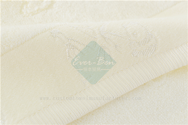 China EverBen Custom hooded beach towel Supplier ISO Audit Embroidery Baby Towels Factory